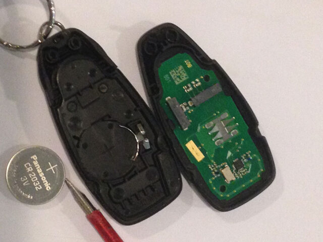 How Do You Know It’s Time for a Vehicle Remote Battery Replacement in Gorham?